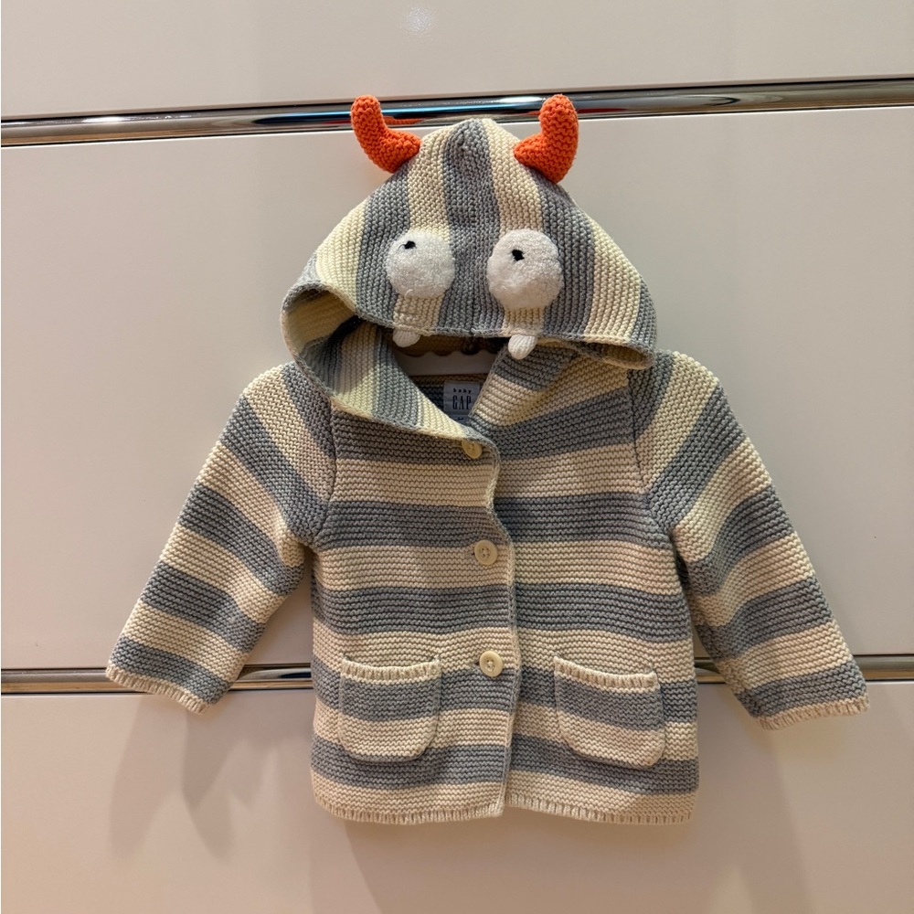 GAP Baby Monster Garter Hoodie Sweater Cardigan. Perfect for Halloween 3-6 month